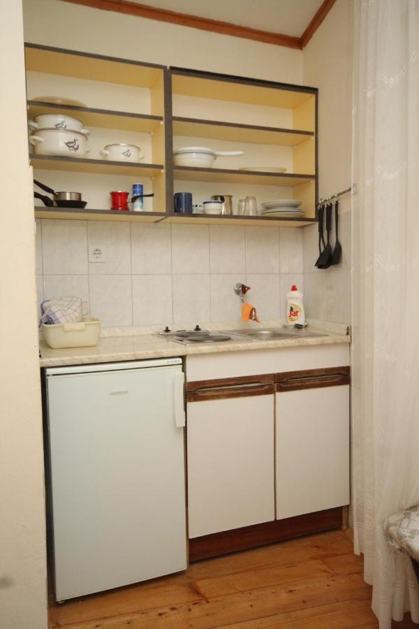 Apartments And Rooms By The Sea Komiza, Vis - 2431 Buitenkant foto