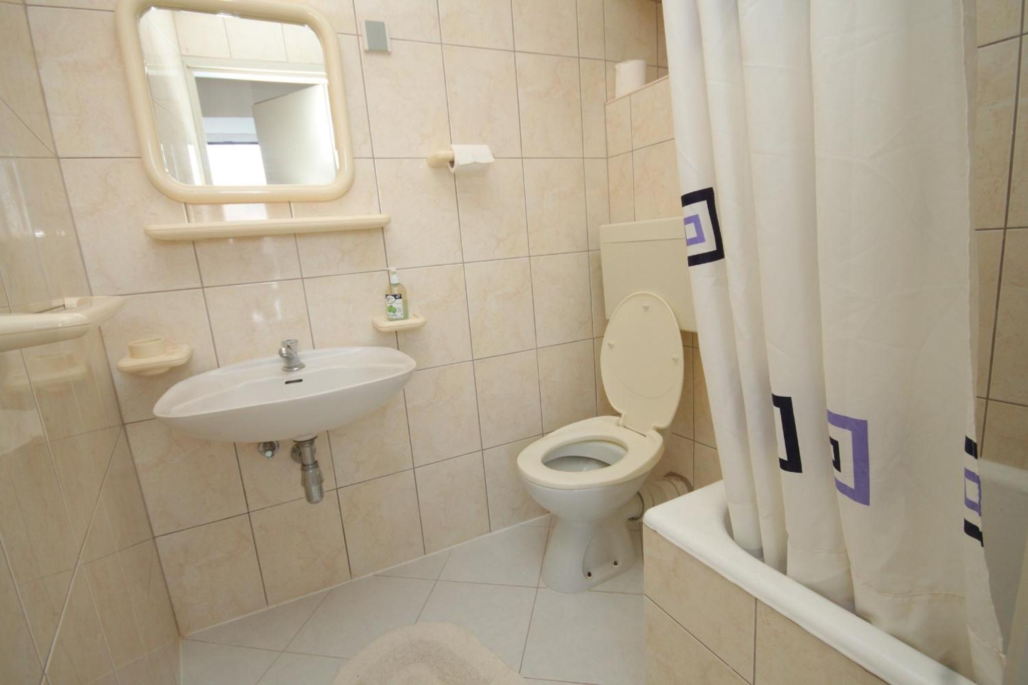 Apartments And Rooms By The Sea Komiza, Vis - 2431 Kamer foto